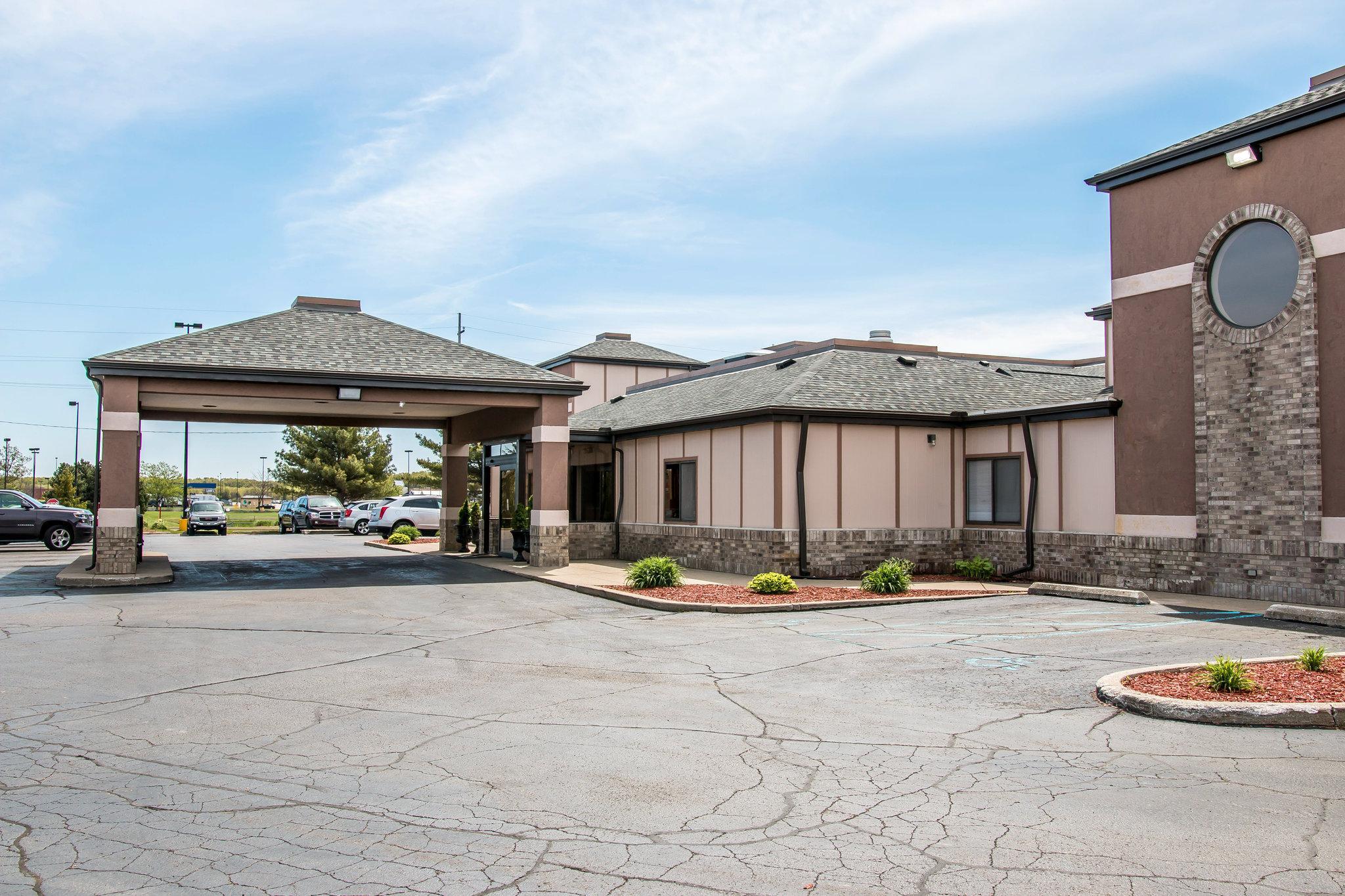 Country Inn & Suites By Radisson, Muskegon, Mi Exterior photo